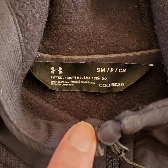 UNDER ARMOR Hoodie - Picture 2 of 6